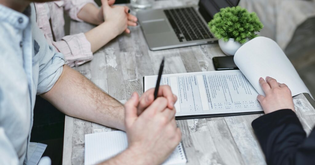 pexels mikhail nilov 7731351