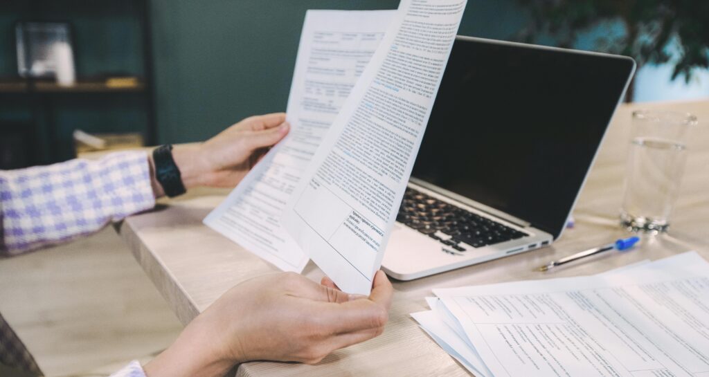 pexels shvets production 9052597